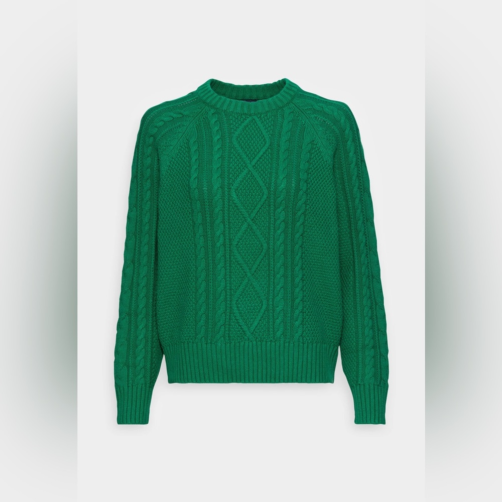 GAP Cable-Knit Crew Neck Sweater in Holiday Green Size S New with Tags